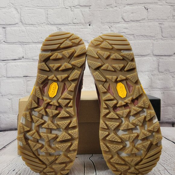 Teva Women's Grandview GORE-TEX Hiking Boot - Picture 8 of 8